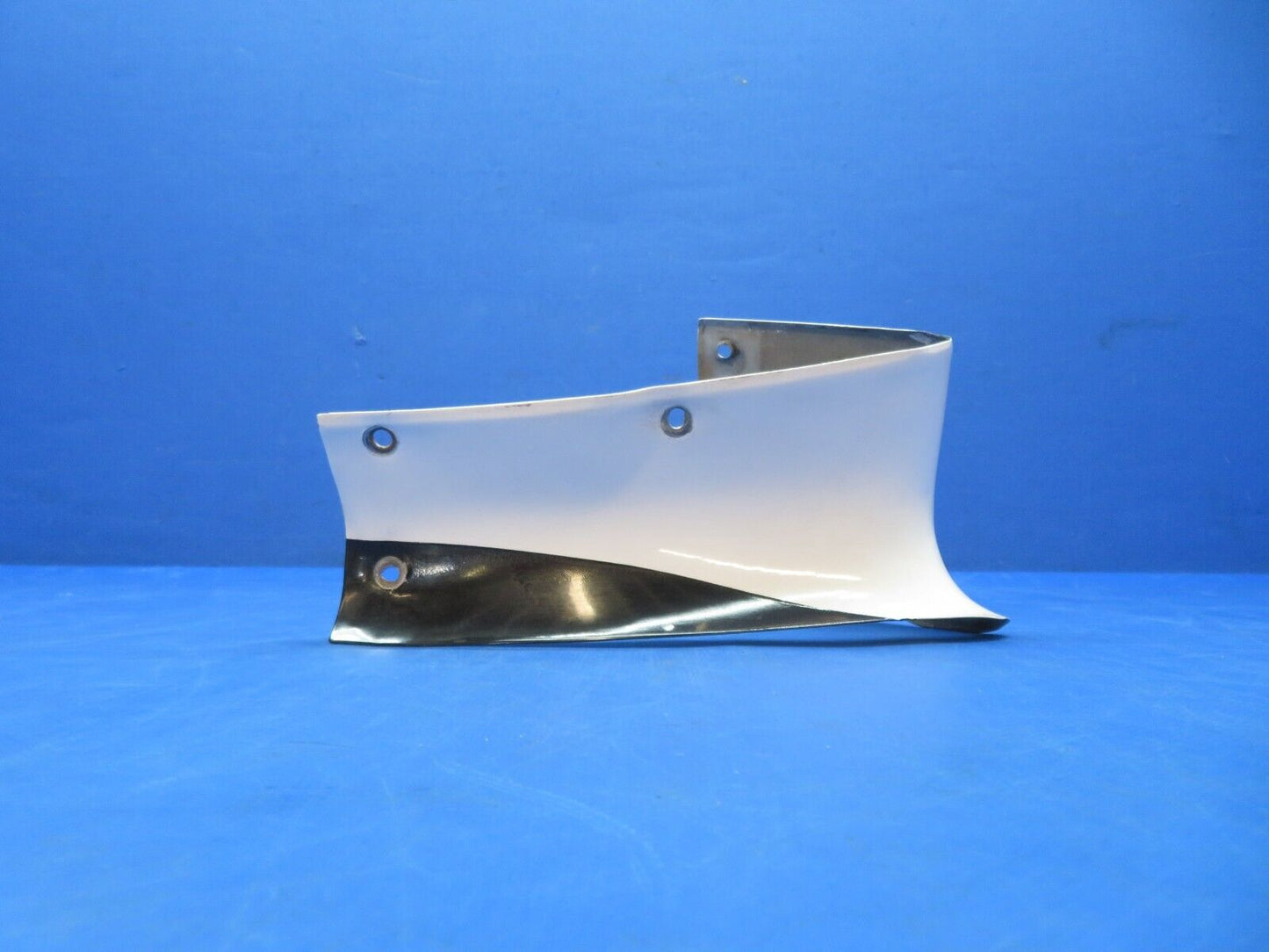 Cessna 310 / 310I RH Fuel Tank Front & Upper Fairings P/N 0823413-4 (1023-167)