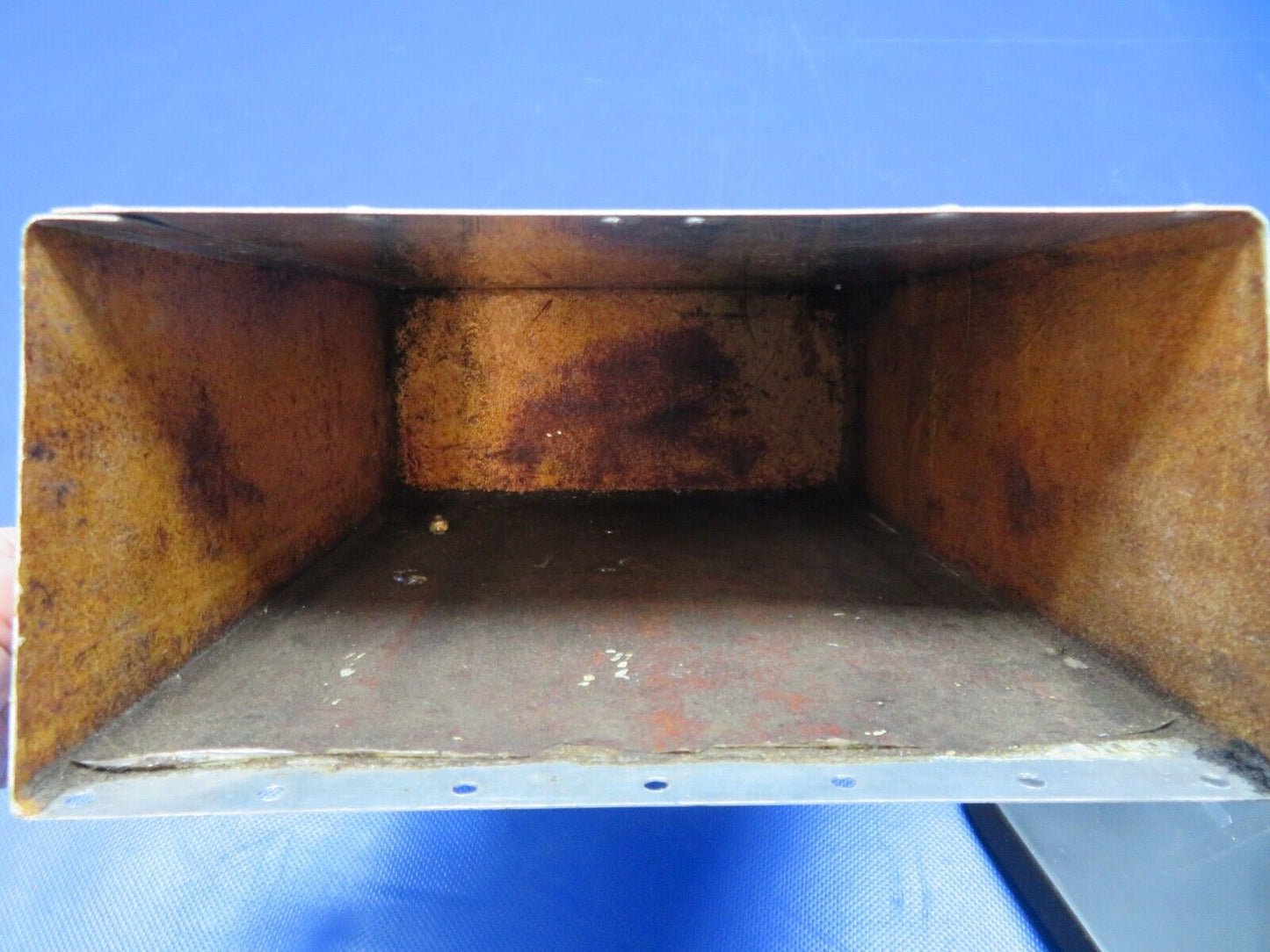 Cessna 401 / 401A Glove Box Assy w/ Door P/N 5017103-2 (1223-376)