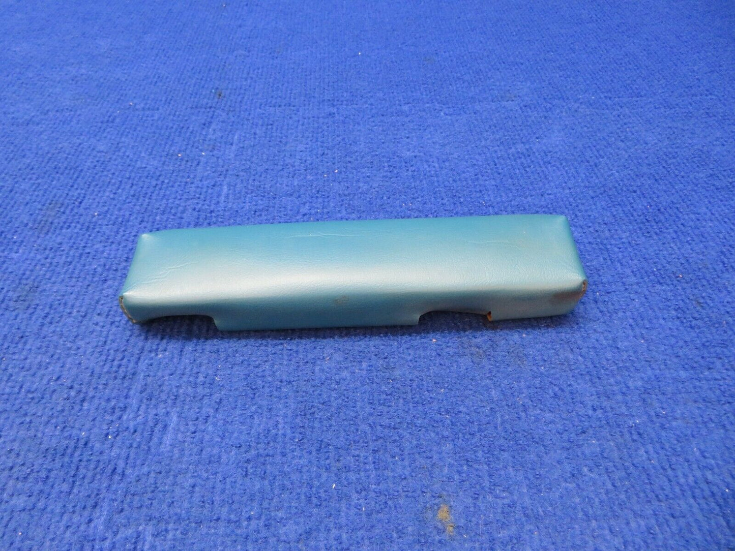 Piper Armrest P/N 25481-005 (0622-460)