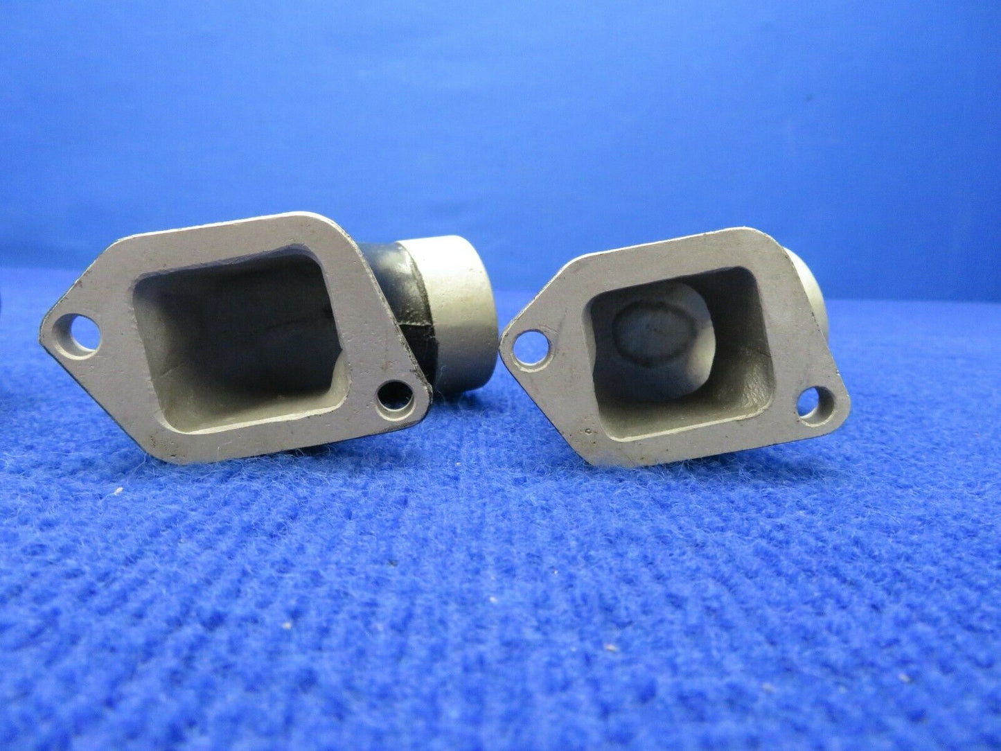 Continental A65, A75, A80 Intake Elbow LOT OF 4 P/N 4602, 3585 (0222-604)
