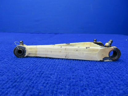 Cessna 310 / 310R Main Gear Torque Link LWR RH P/N 5141005-10 (0422-35)