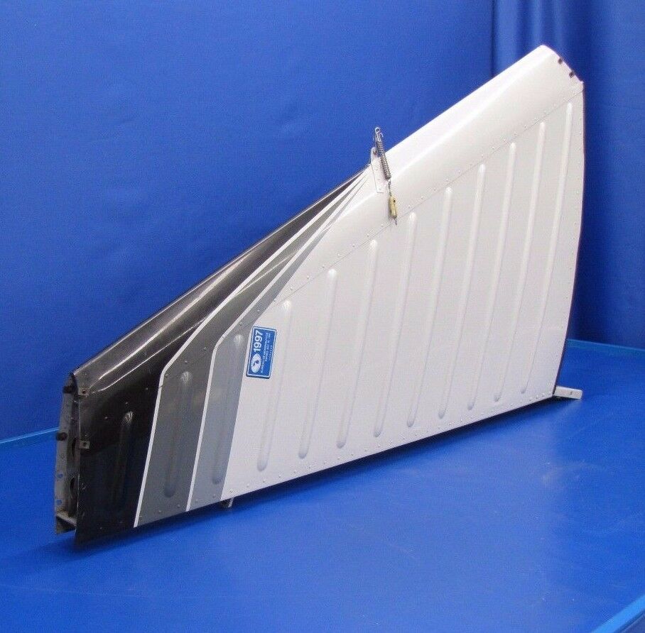 1963 Piper Cherokee PA-28/180 Vertical Stabilizer P/N 63500-000 (0617-07)