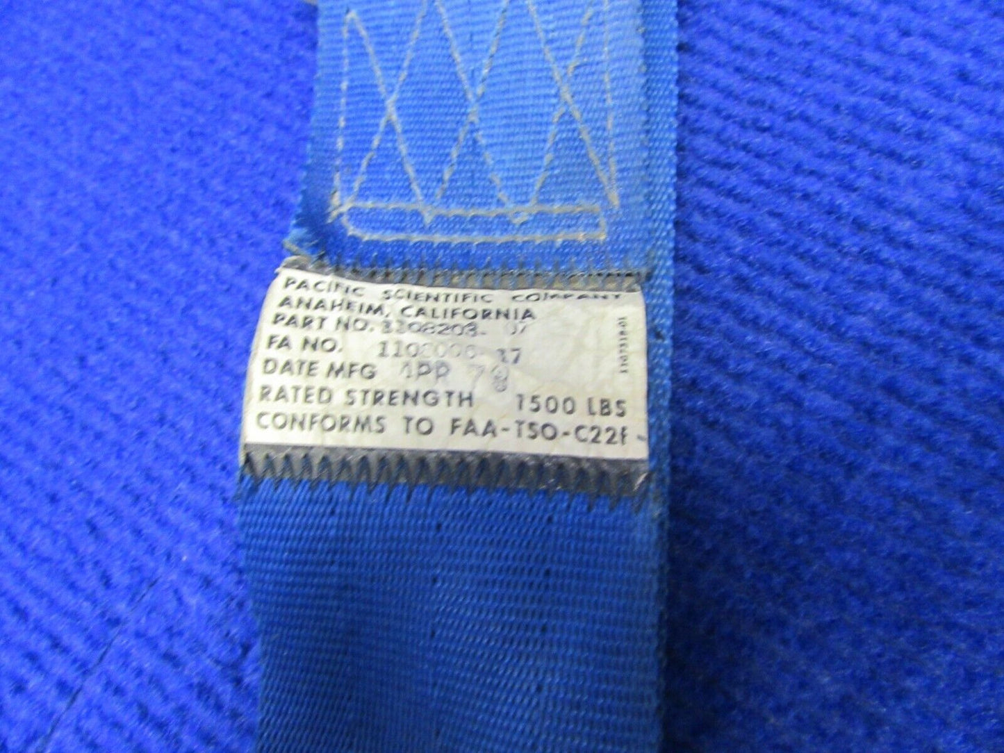 Beech F35 Seat Belts, Pilot, Co-Pilot & Rear Seat P/N 1108202-17 (1121-409)