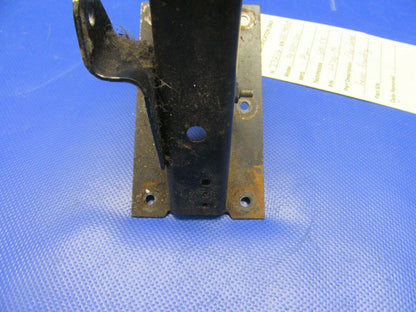 Piper PA-32RT-300 Lance Flap Control Lever P/N 62706-09, 62706-009 (0521-512)