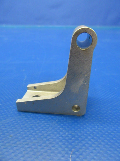 Diamond DA40-180 Hinge Flap / Aileron DA4-5710-00-52 (0319-72)
