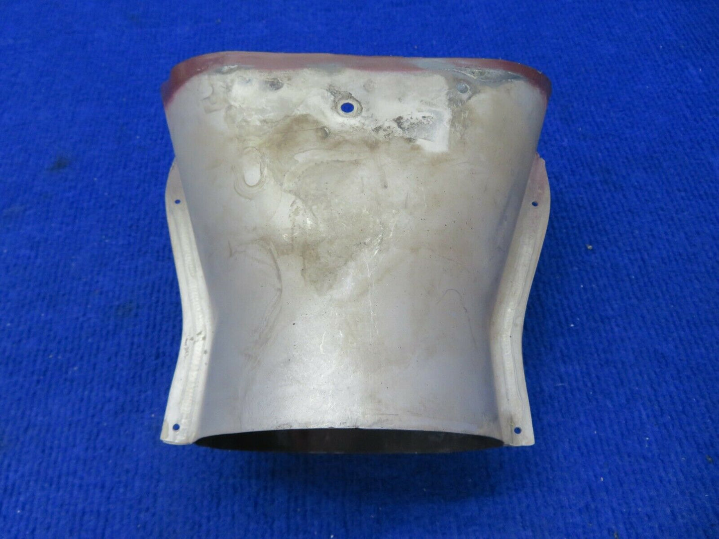 1956 Cessna 310 Diffuser Inboard Exhaust P/N 0850621-2 (0422-497)