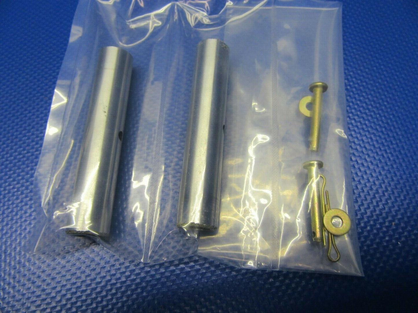 1956 Beech 35 Upper & Lower Torque Knee Assy 45-815011-6, 45-815015-6 (1120-226)