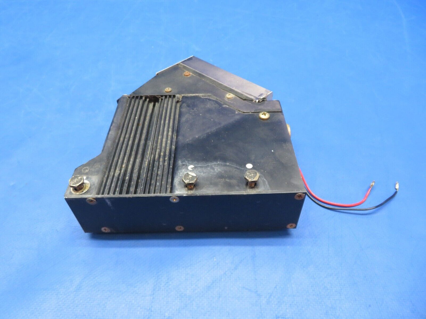 Cessna 310 / 310Q Grimes Navigational Strobe Light 28v P/N 30-0515-1 (0923-392)