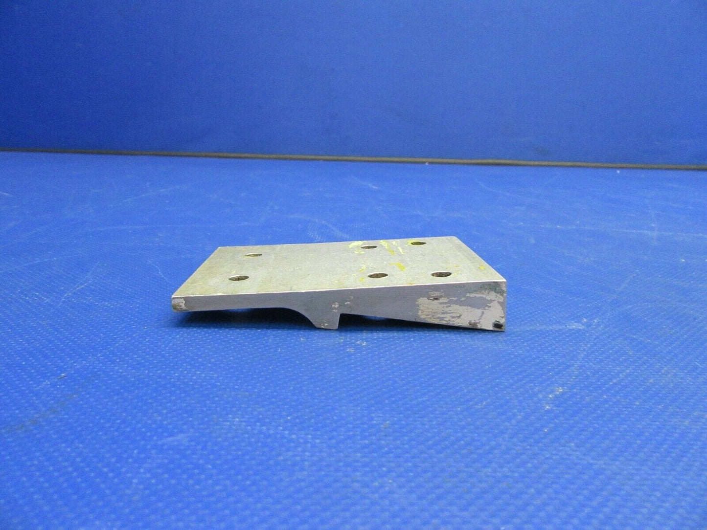 Mooney M20G Plate / Bracket Main Landing Gear Attach RH (0921-388)