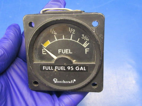 Beech Baron Hickok Fuel Quantity Gauge Lighted P/N 58-380051-13 (0218-175)