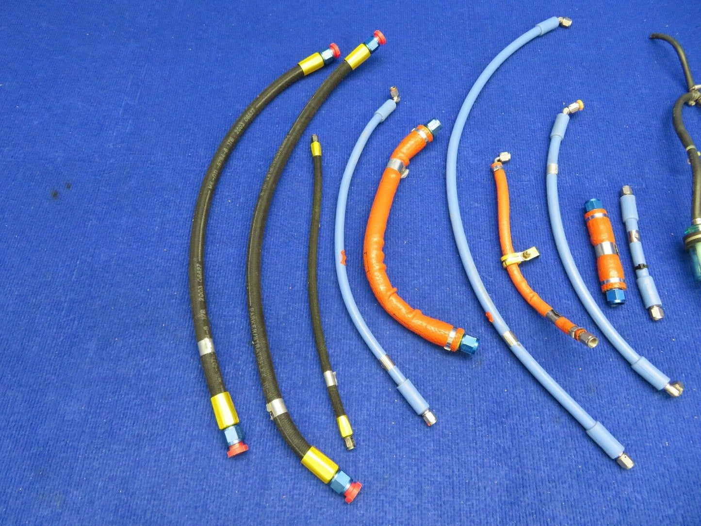 Cirrus SR-22 w/ Tornado Alley Conversion Hose LOT (0122-473)