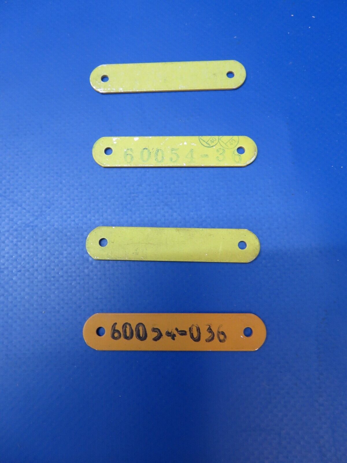 Piper Link P/N 60054-36 LOT OF 4 NOS (1222-327)