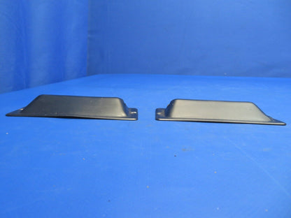 Piper PA-34-200T Seneca II Defroster Air Outlet P/N 65318-00 LOT OF 2 (0223-903)