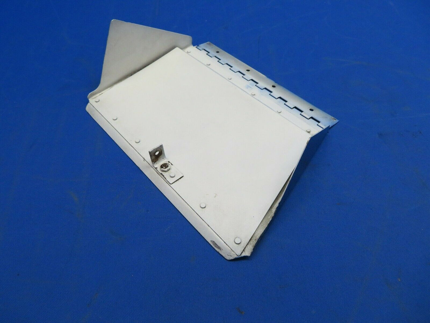 Rockwell Commander Cowl Flap Assy RH P/N 46336-2 (1020-497)
