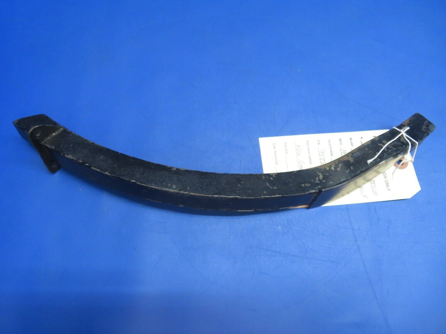 Piper PA-34-200T Seneca II Track Assy Nose Gear P/N 95759-07 (0223-820)
