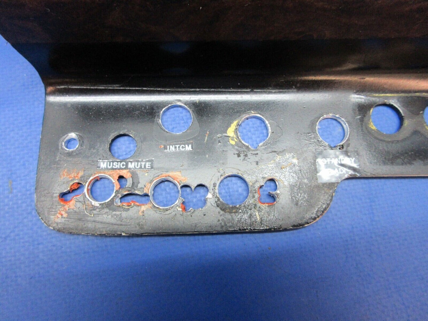 Beech 95-B55 Instrument Panel Assy P/N 96-324123-13, 58-970000-39 (0623-745)