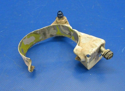 Beech Clamp Main Landing Gear P/N 35-815004-1 (0119-269)
