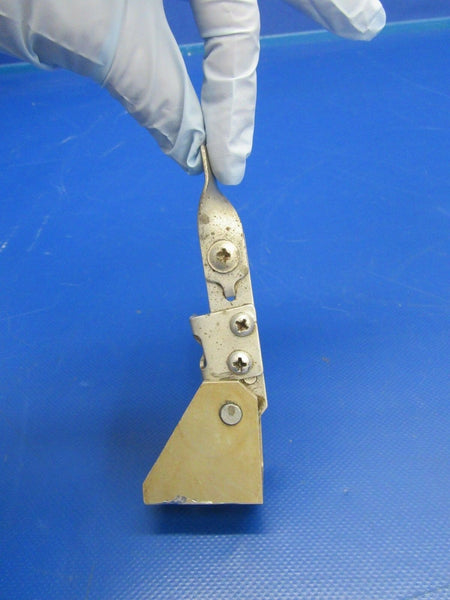 Cessna Cardinal Drain Arm & Bracket P/N 2016032-6, 2016032-9 (0818-181)