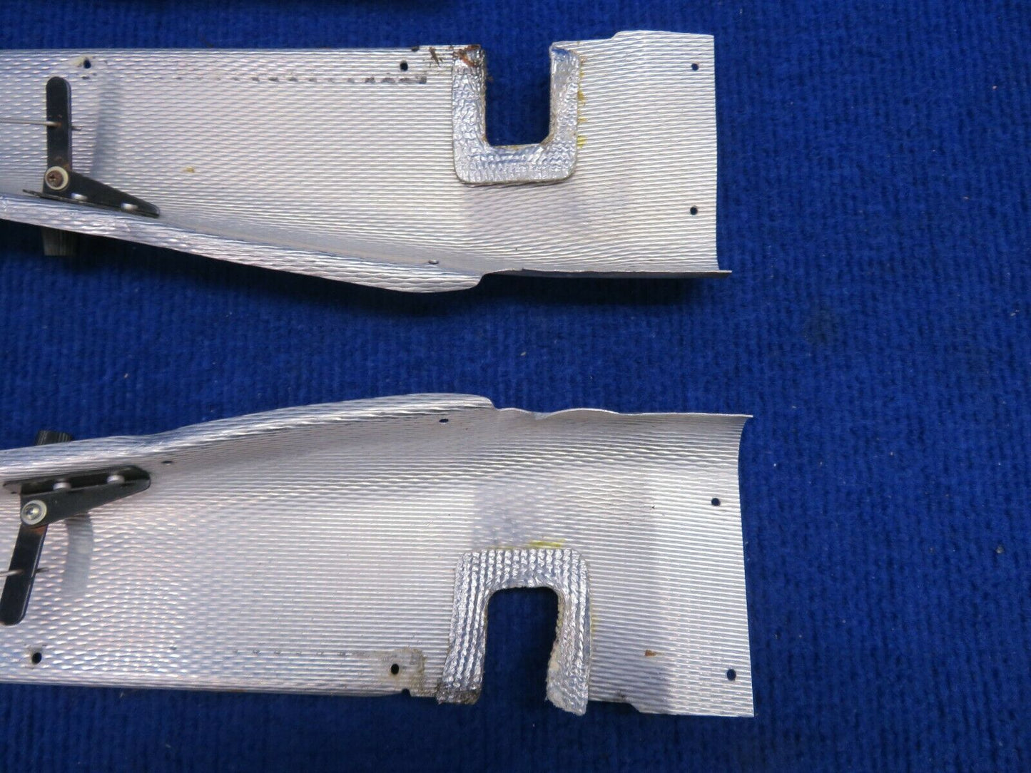 Piper PA-28R-201T Duct Assy Cabin Heat LH & RH Center & Rear 36511-02 (0222-847)