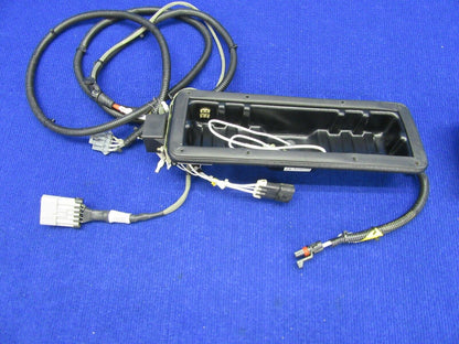 Cirrus SR-22 Battery #2 Enclosure w/ Relay P/N 14218-001, 14270-004 (0122-352)