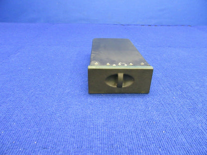 Cessna 150 Glove Box Assembly w/ Door P/N 0413546-1 (1221-581)