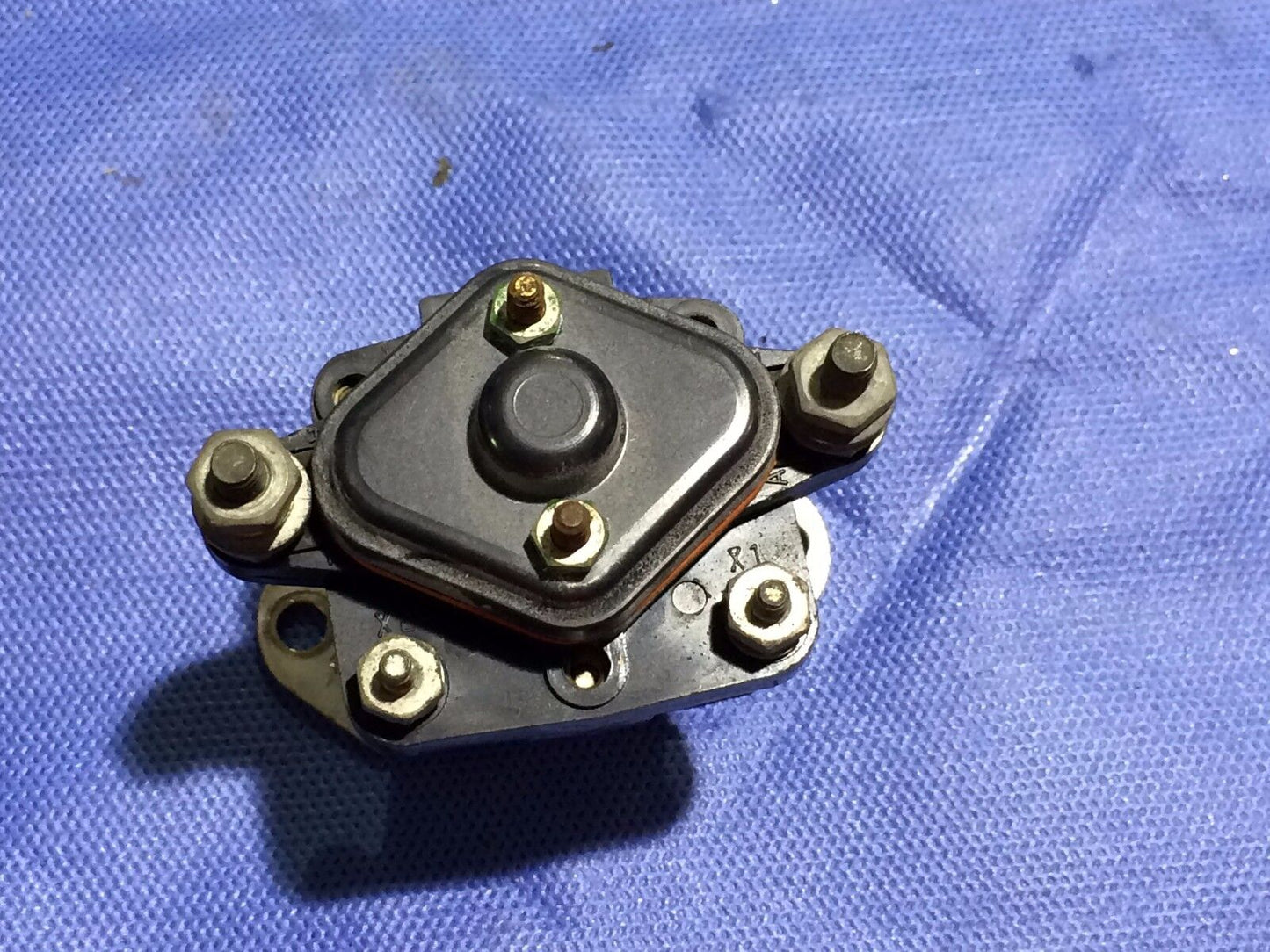 Beech Baron 58 Eaton Relay 28V 50A  P/N 6041H200 (0816-90)