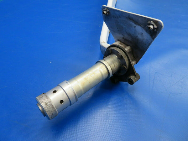 Diamond DA40-180 Main Landing Gear Strut RH P/N D41-3213-12-50_1 (0120-449)