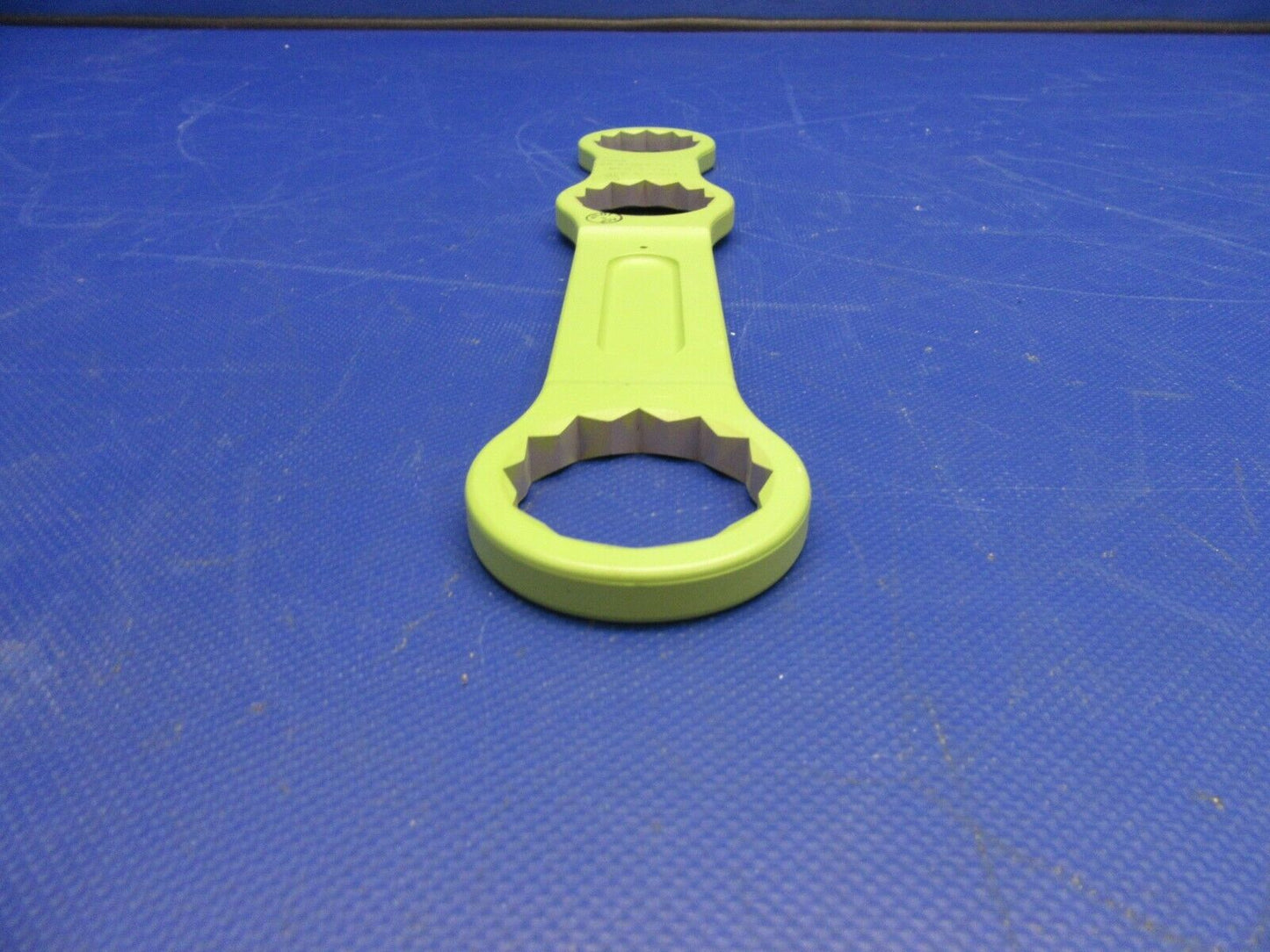 Lock P/N 65-54858-502 (0821-332)
