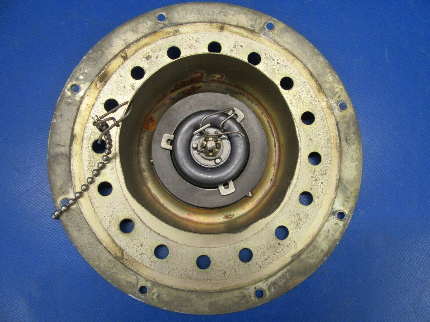Cessna T310Q Fuel Cap & Adapter 0721303-7 0721303-31 (0619-129)