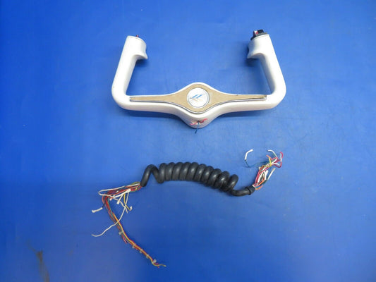 Piper Aerostar 602P Control Wheel / Yoke Co-Pilot P/N 600084-509 (0123-826)