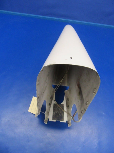 Beech Baron E55 / 58 Tail Cone w/ Strobe Light P/N 96-440011-605 (1117-139)