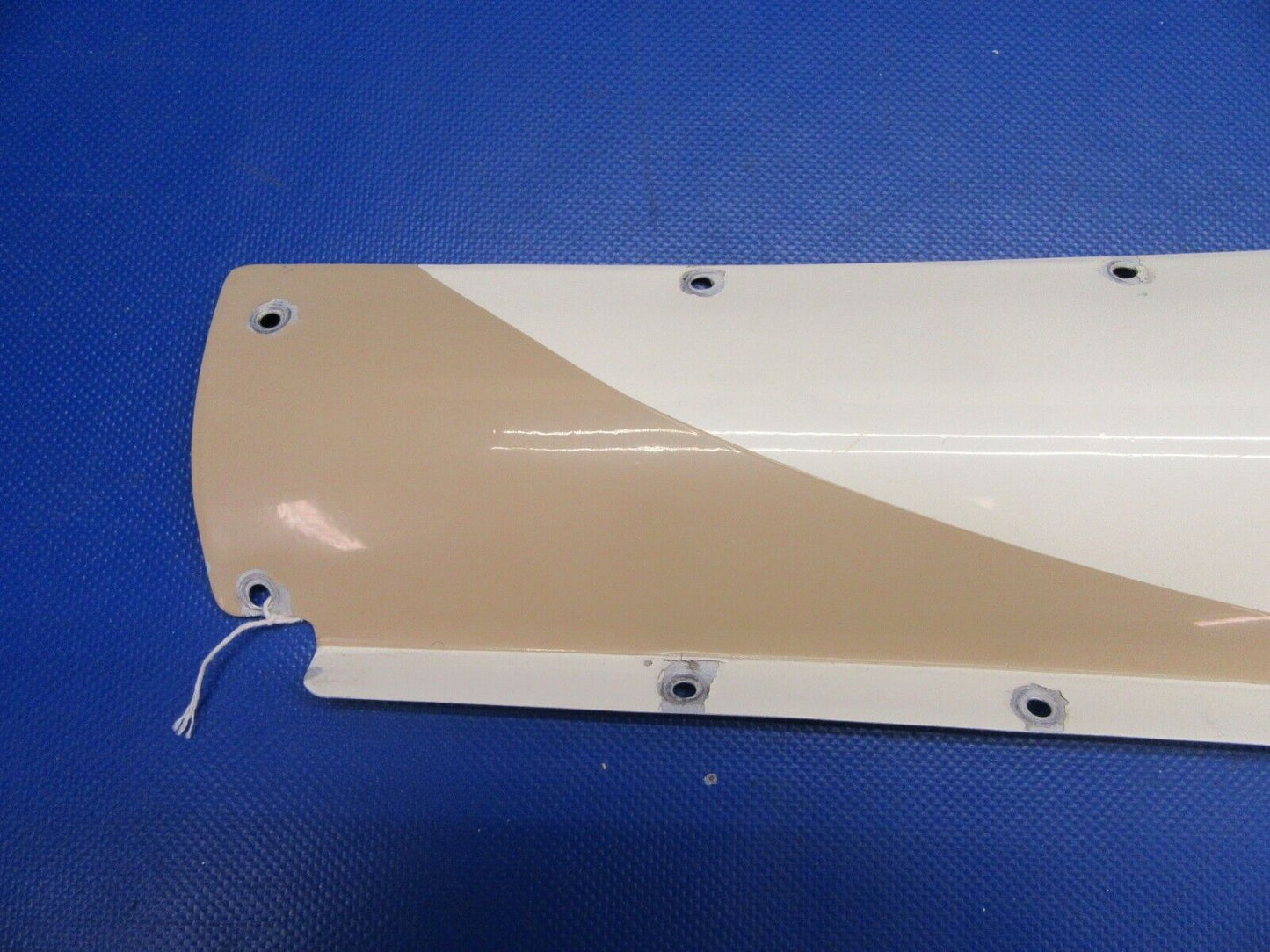 Cessna 182 LH Horizontal Stabilizer Fairing P/N 0732615-1 (1021-321)