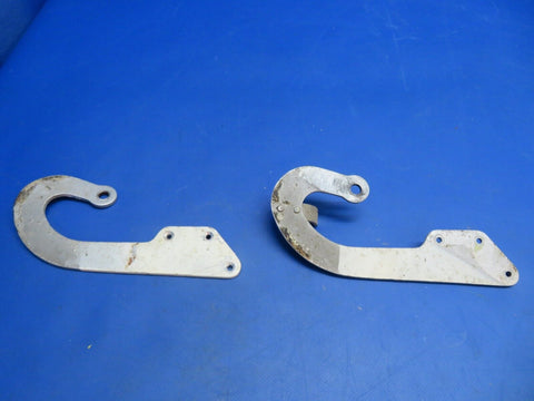 Beech 95-B55 Baron Nose Baggage Door Hinge FWD AFT P/N 002-410055-41 (0123-530)