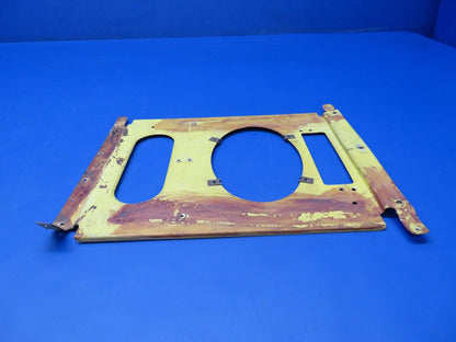 Piper PA-31-350 Speaker & Light Mounting Bracket Assy P/N 44811-00 (1122-384)