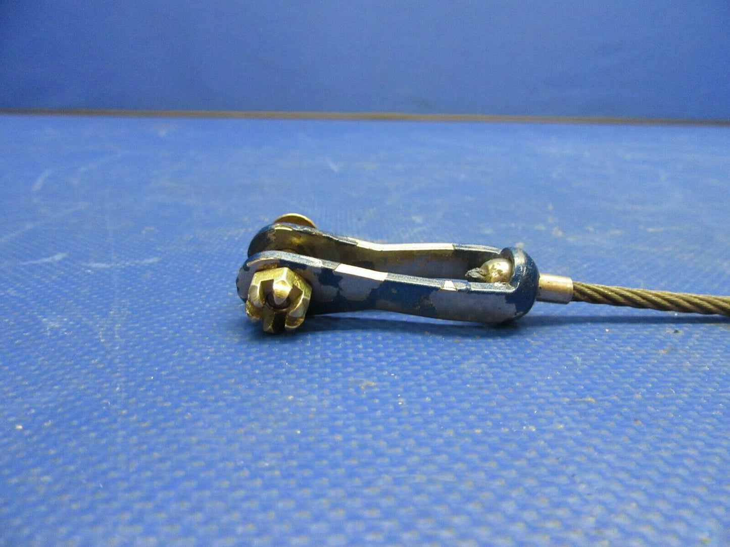 Cessna T210N Cable Rudder AFT RH P/N 1260505-112 (0921-582)