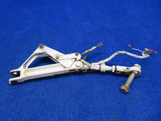 Piper Main Gear Truss Assy LH Link Casting # 20766 (0722-369)