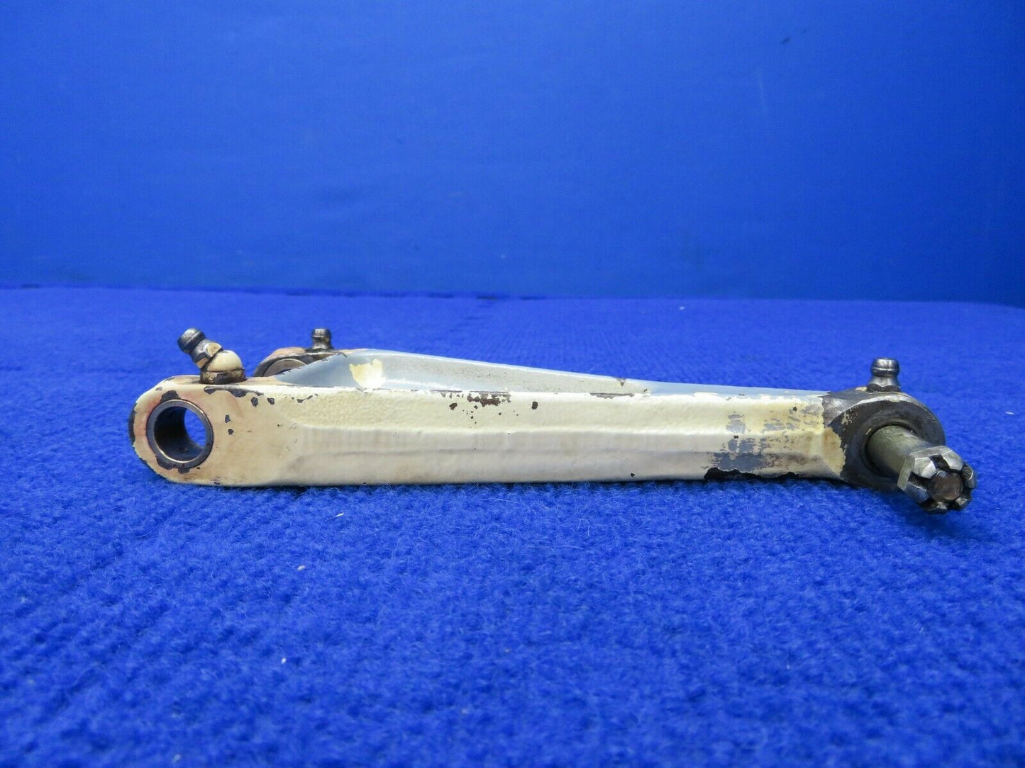 Cessna 310 / 310R Torque Link Assy LWR LH P/N 5141005-9 (0422-34)