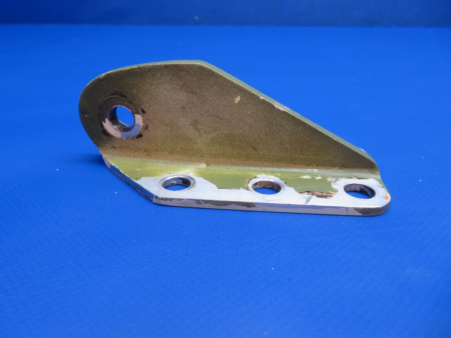 Bellanca 17-30 Viking Fitting Main Gear Assy P/N 194100-10 (0922-604)