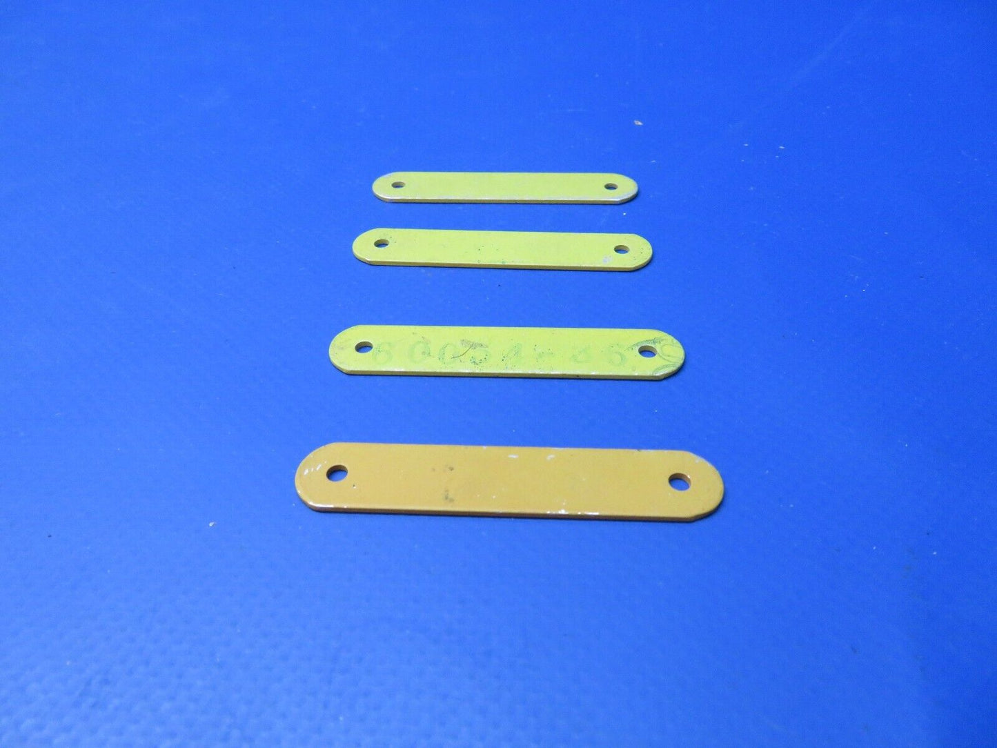 Piper Link P/N 60054-36 LOT OF 4 NOS (1222-327)