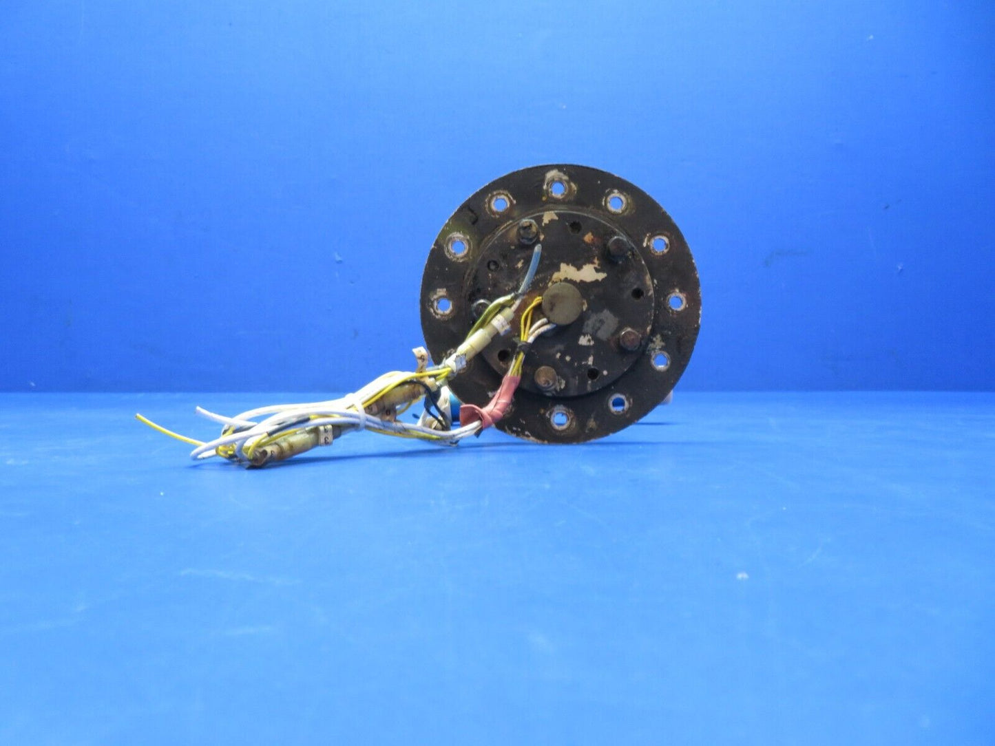Cessna 310 / 310Q CAS Sensor INBD Fuel Gauge LH P/N 9910082-17 (0823-664)