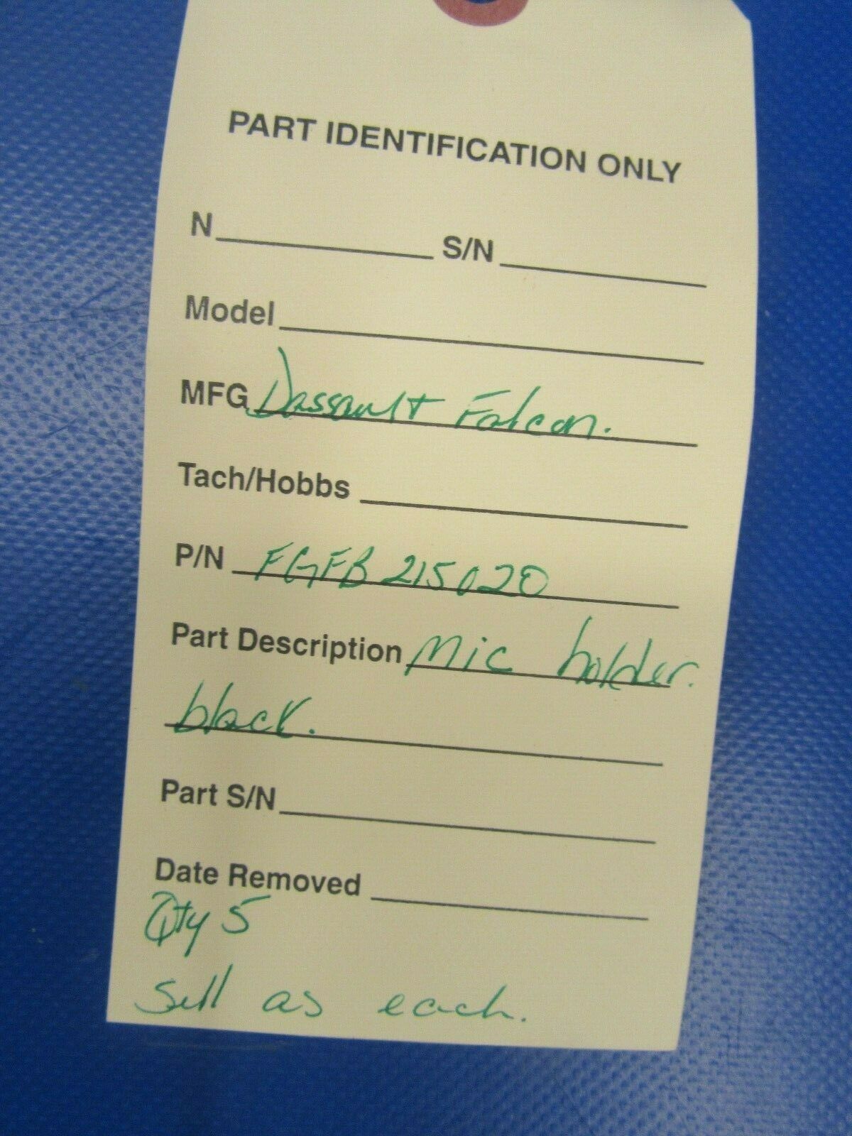 Dassault Falcon Mic Holder FGFB215020 Black Plastic NOS (0419-227)