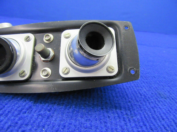 Piper PA-32-300 Light & Gasper Vent CTR & Rear 484 299 (1121-527)