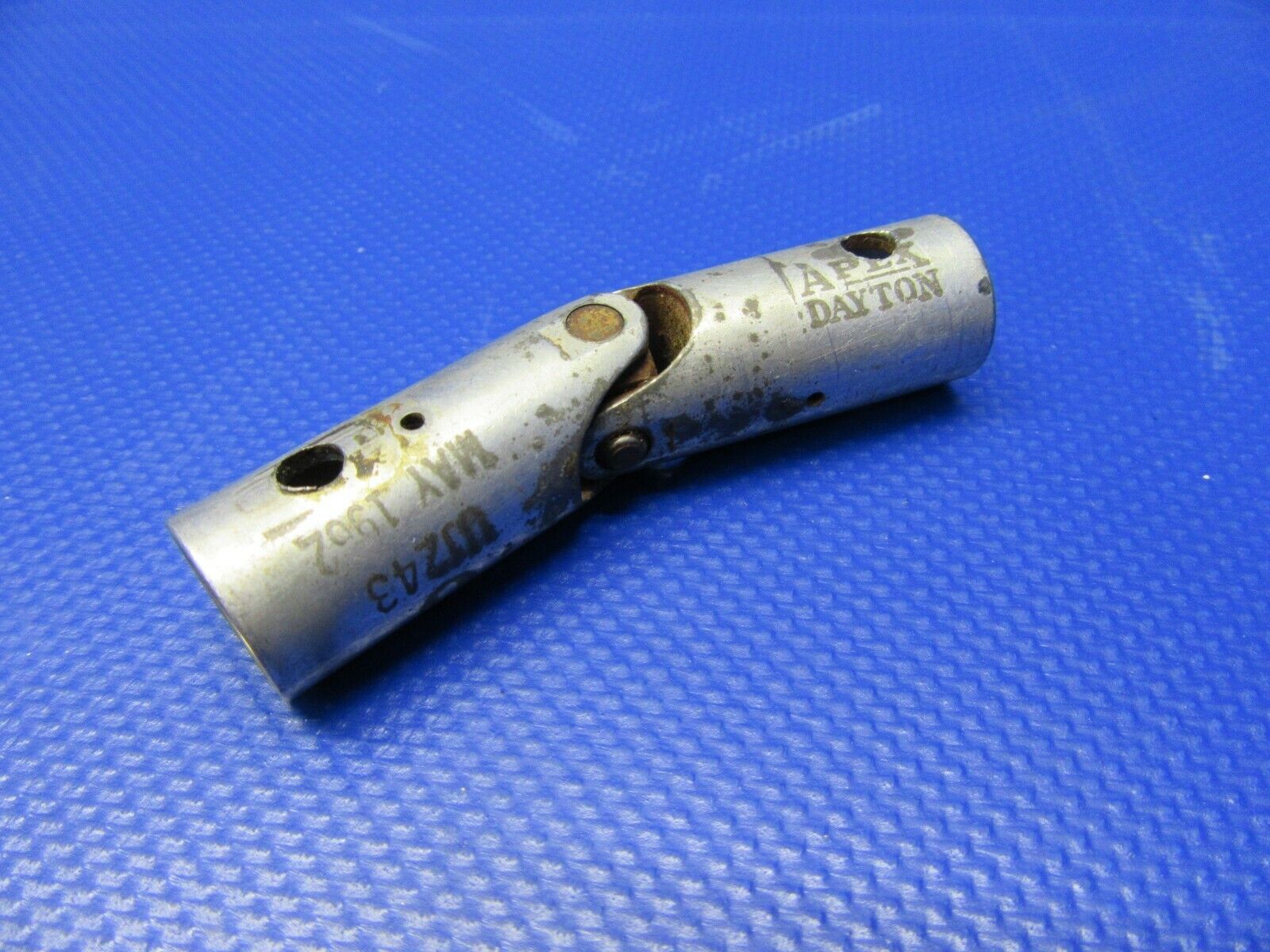 Cessna 172 Control Yoke Universal Joint P/N 0411257 (0221-214)