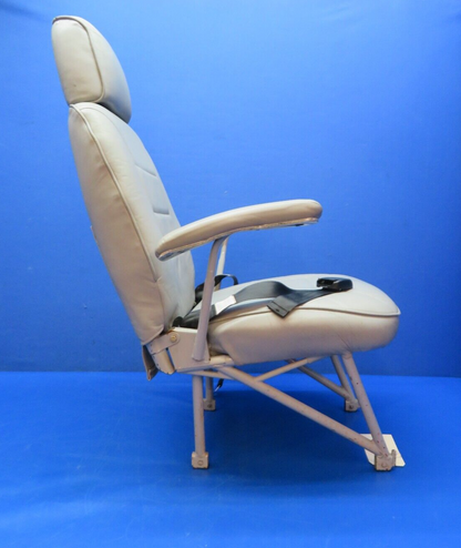 Cessna 401 / 401A LH Passenger Rear Facing Seat Assy P/N 5014020-2 (1223-360)