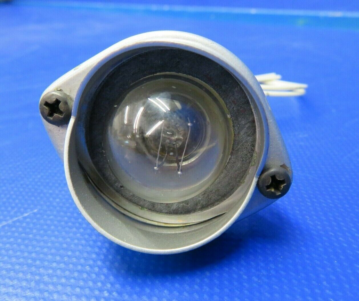 Grimes Rear Position Light 28V P/N 20595-23-1683 (0720-630)