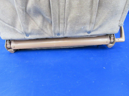 Piper PA-32 Cherokee Six Center Seat Plush Beige (0418-205)