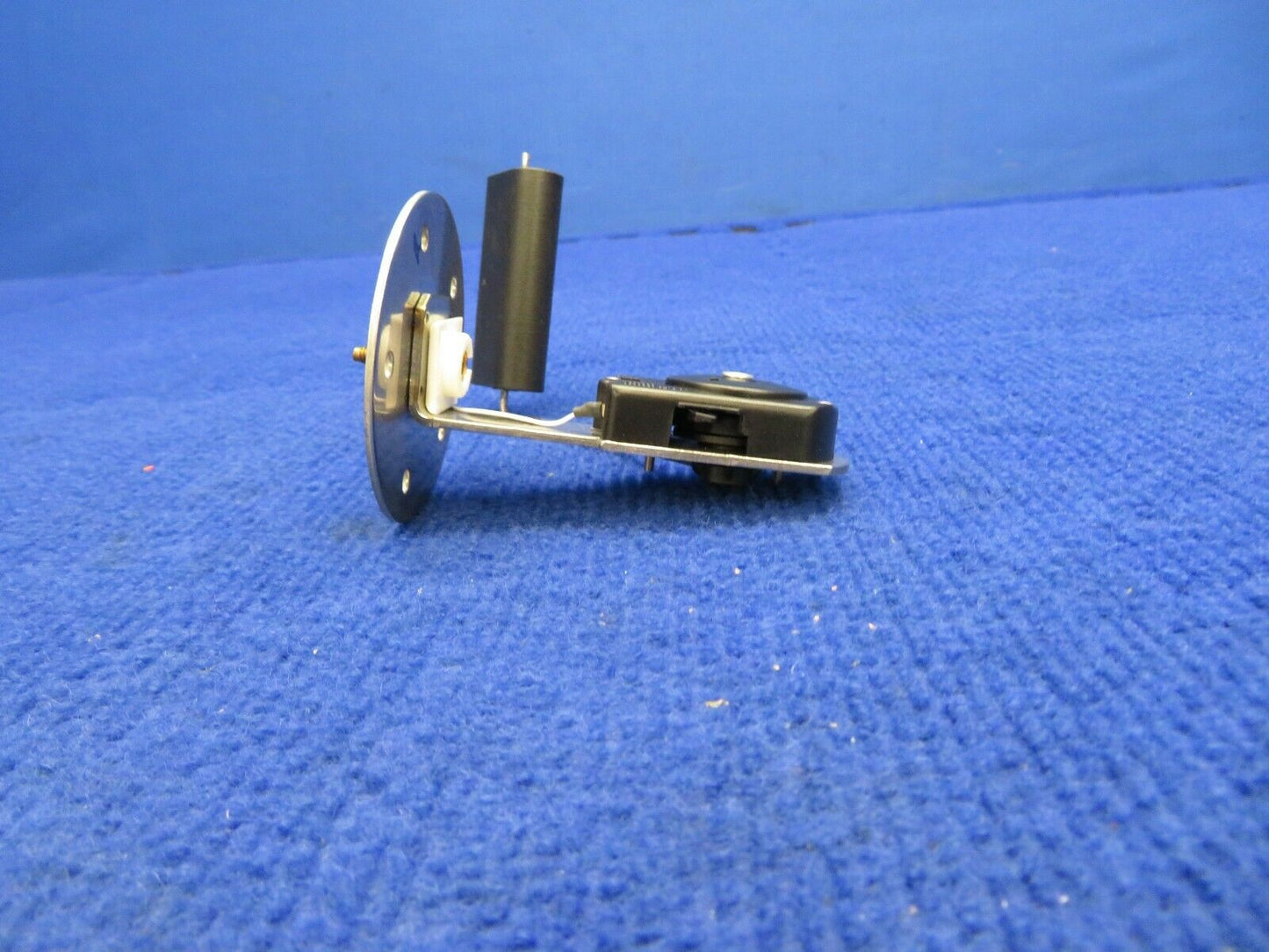 Columbia 400AS Fuel Sender LH Inboard P/N 7741-00501 (0422-394)