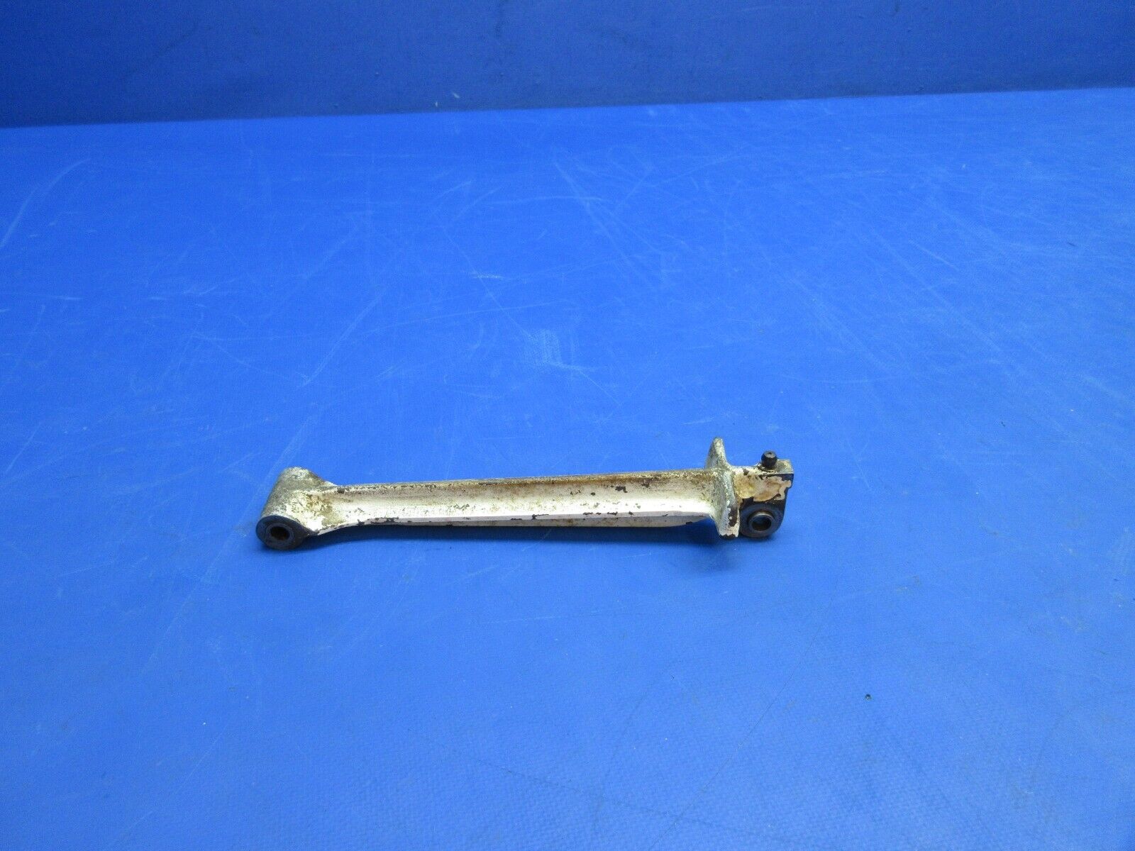 Beech C-35 Bonanza Main Gear Retract Leg P/N 35-815129 (1023-884)