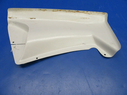 Diamond DA40-180 Rudder Cable Cover RH P/N DA4-2583-64-00 (0219-391)