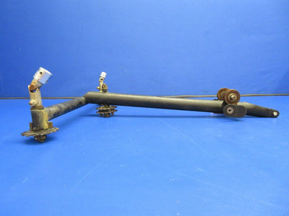 Piper PA-28-140 Control Column Assy P/N 62019-03 (1220-444)